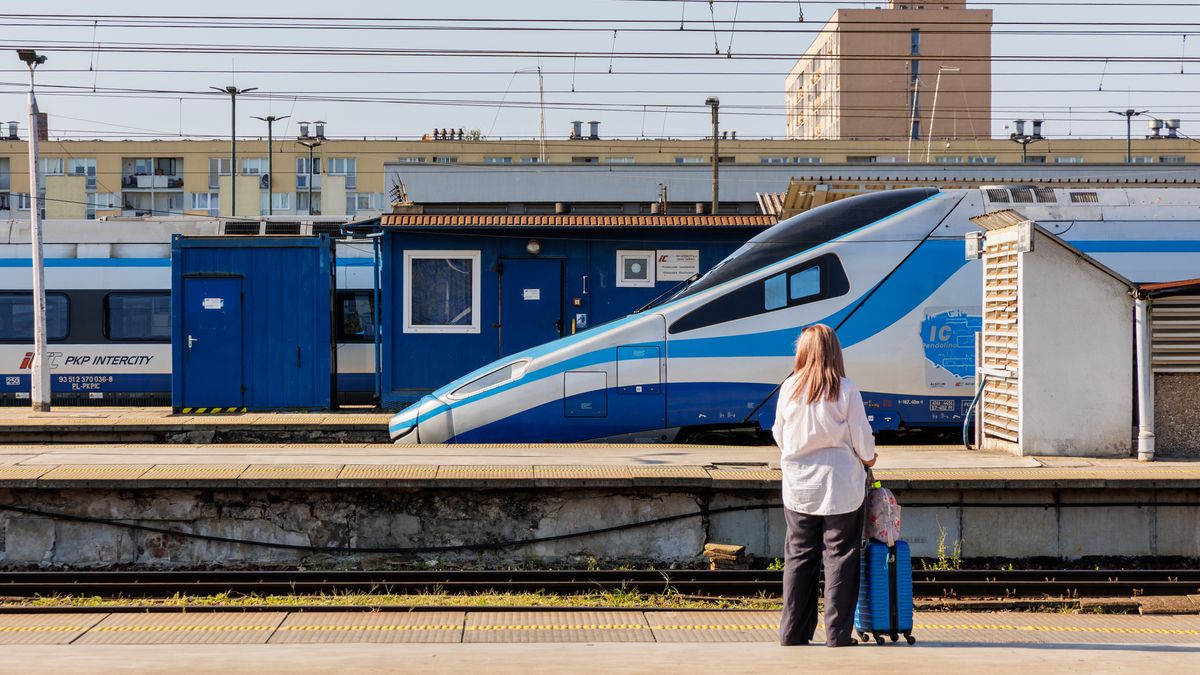 W pociągach gubimy np. instrumenty czy prace plastyczne