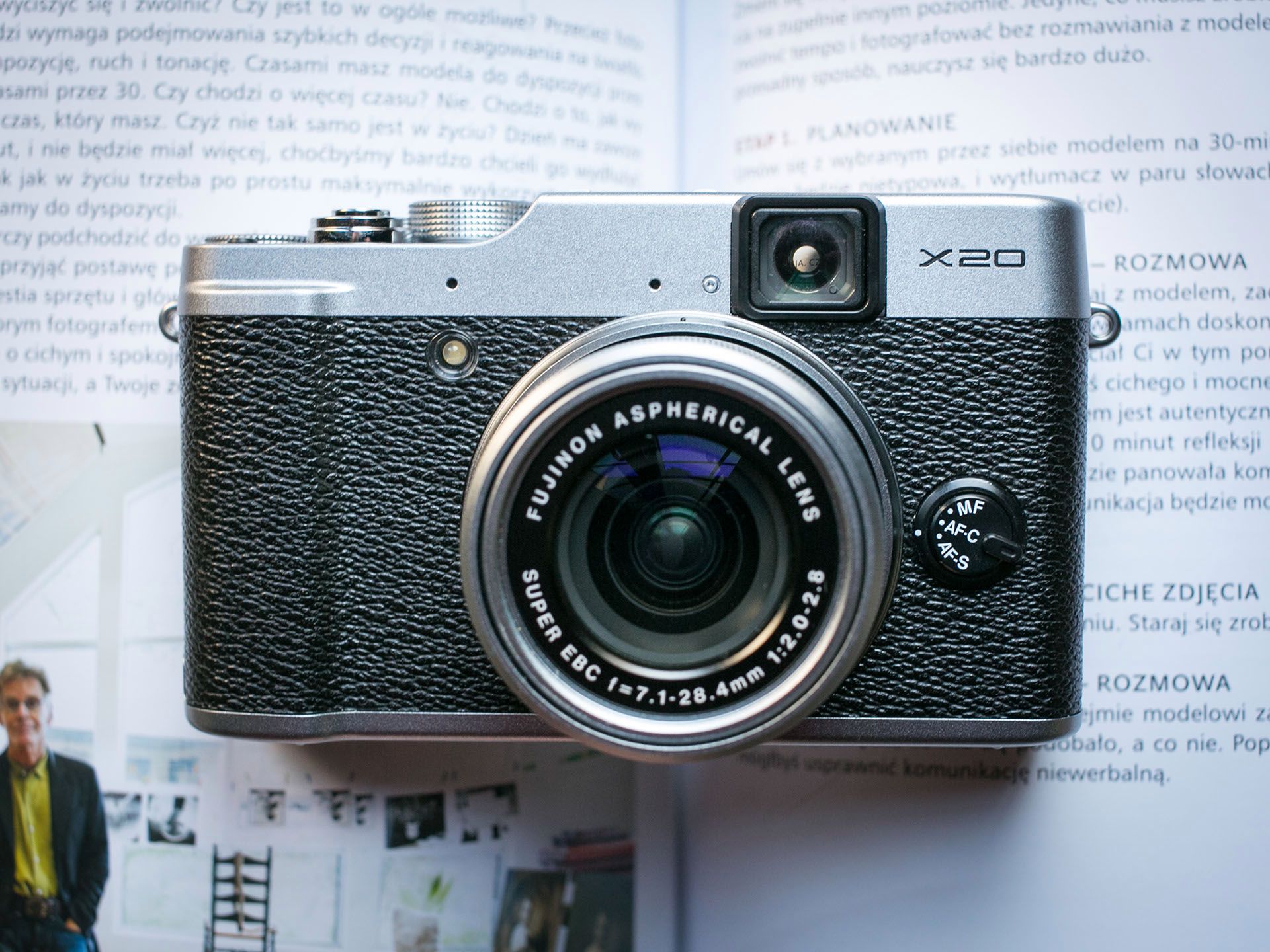 Fuji X20 - pierwsze wrażenia i zdjęcia 1
