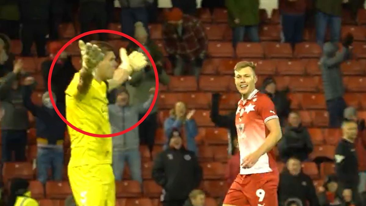 Prowokacja po dużym błędzie bramkarza Maksymiliana Stryjka