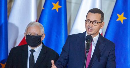 "Pokaz cynizmu PiS". Sieć Obywatelska Watchdog pyta o jawność majątków polityków