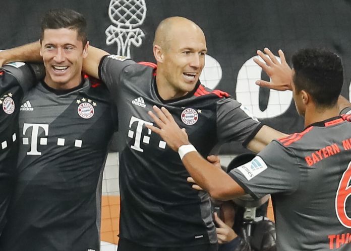 Transfer do Bayernu to dla Lewandowskiego kolejny krok na szczyt świata