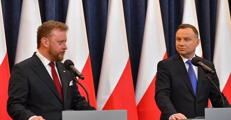 Andrzej Duda posłucha Łukasza Szumowskiego? Wiemy, czy zaszczepi się przeciwko grypie