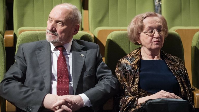 Kim jest żona Antoniego Macierewicza?