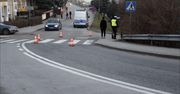 Cofał na skrzyżowaniu. Tragedia w Tuchowie