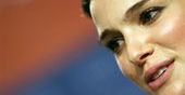 Natalie Portman zafascynowana Amosem Ozem
