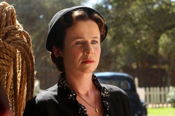 ''Genius'': Emily Watson z geniuszem Geoffreyem Rushem
