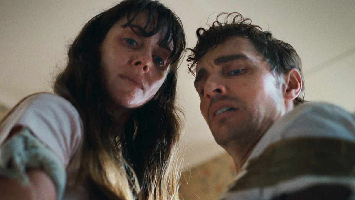 Alison Brie i Dave Franco w "Together"