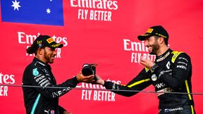 F1. Lewis Hamilton napił się szampana z buta Daniela Ricciardo. "Nie smakował najlepiej"
