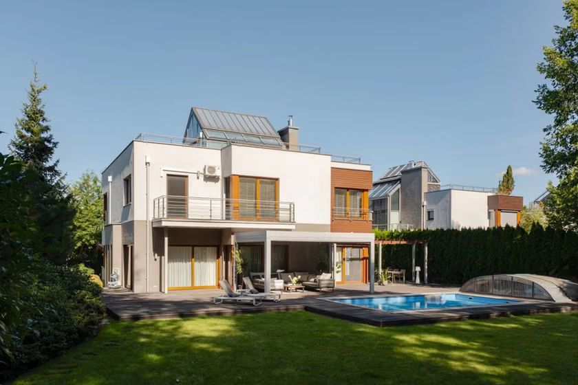 Agata i Piotr Rubikowie sprzedają dom w Warszawie