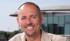 Tomasz Bonek na czele łączonych newsroomów biznesowych Grupy Onet i RASP