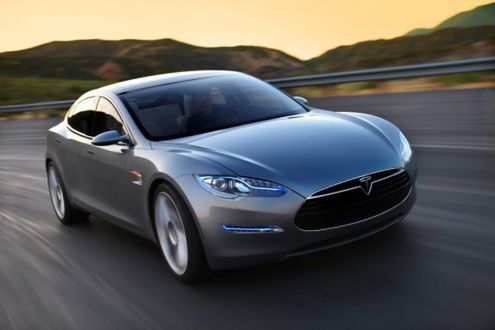 Tesla Model S wchodzi w fazę testów drogowych [wideo]