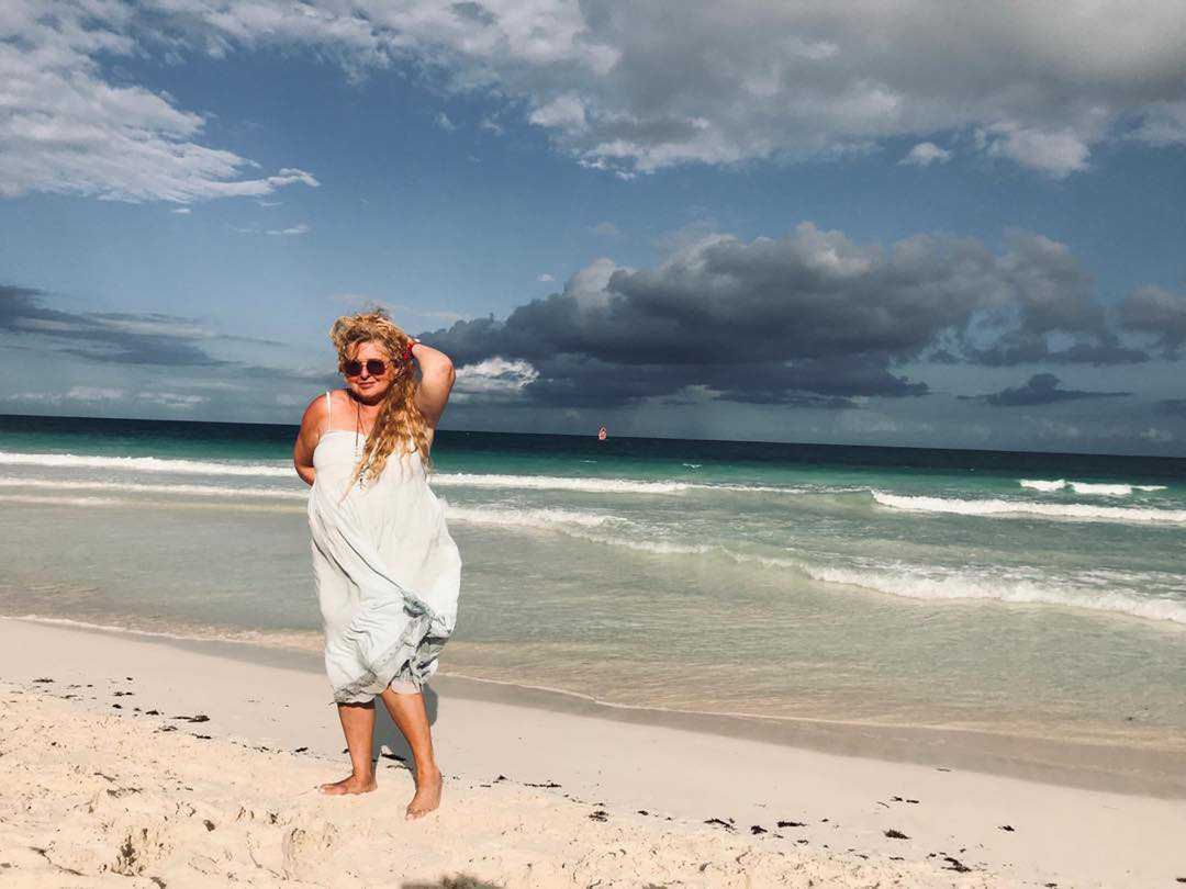 Magda Gessler na plaży