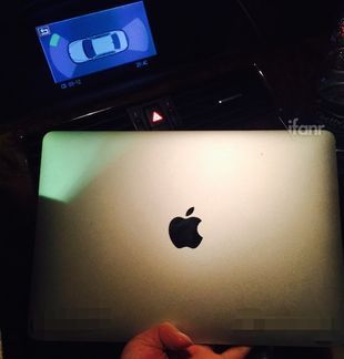 Apple MacBook Air 12 laptop