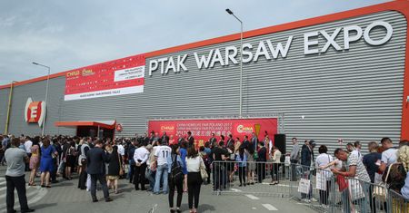 Koronawirus. Szpital polowy pod Warszawą? Jest mocna deklaracja