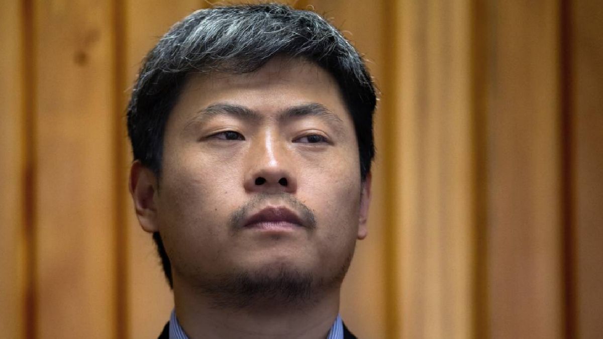 Leo Gao.