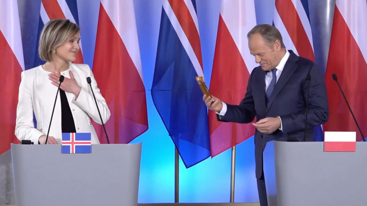 Donald Tusk przekazał premier Islandii Prince Polo