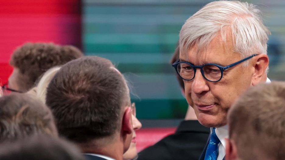 WARSAW, POLAND - 2025/06/01: Civic Platform party MP, Roman Giertych attends the runoff election night. Two winning candidates - liberal Rafal Trzaskowski and far right Karol Nawrocki fight for presidency in the second round of election. The final result will most likely be published early afternoon on June 2 and the win of Rafal Trzaskowski is not certain. (Photo by Dominika Zarzycka/SOPA Images/LightRocket via Getty Images)