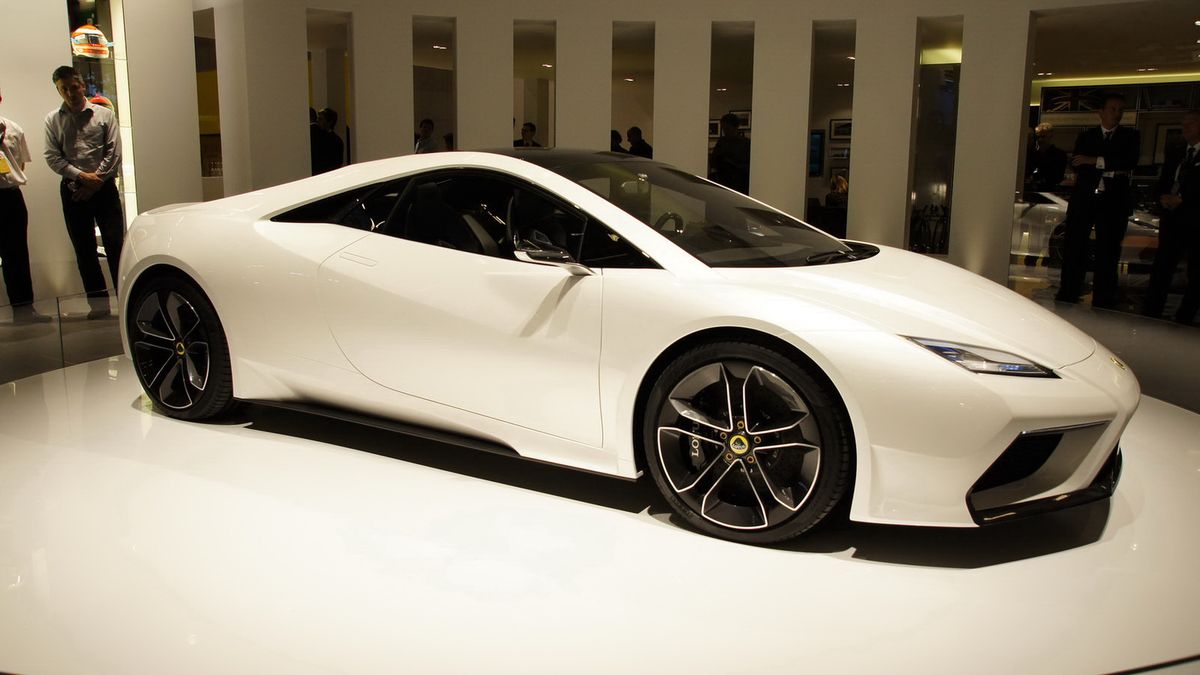 Lotus Esprit na Paris Motor Show 2010