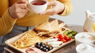 Co jemy na śniadanie? Raport odsłania poranne nawyki Polaków