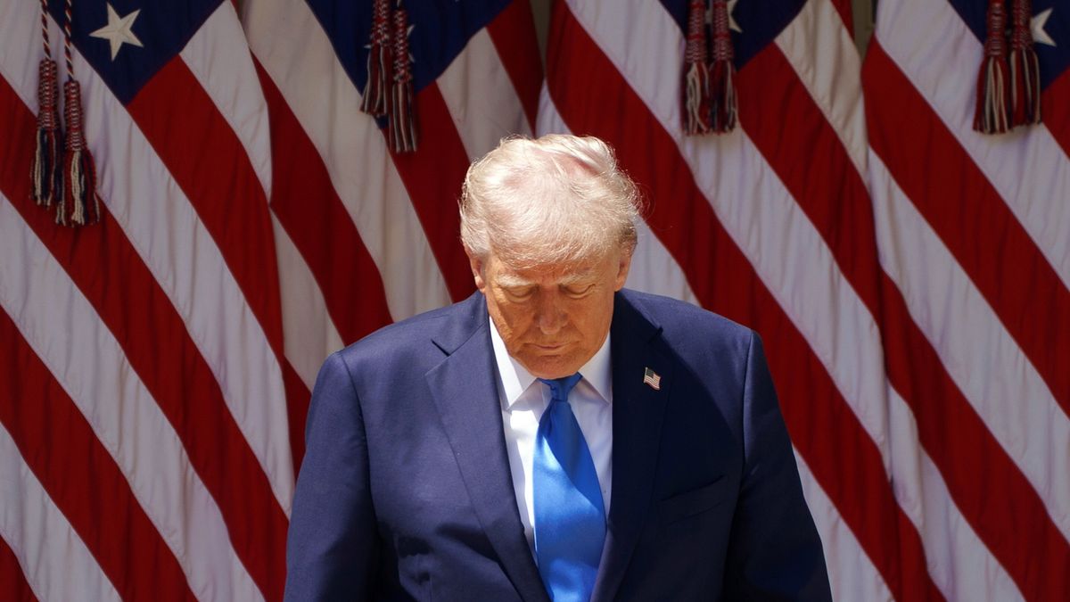 National Day of Prayer Event at the White House
epa12068048 US President Donald Trump attends the National Day of Prayer Event in the Rose Garden of the White House in Washington, DC, USA, 01 May 2025.  EPA/WILL OLIVER 
Dostawca: PAP/EPA.
WILL OLIVER
government