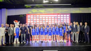 Prezentacja wicemistrzyń Polski, koszykarek Enei AZS Politechniki Poznań. Akademiczki tęsknią za kibicami i kolejnym trofeum