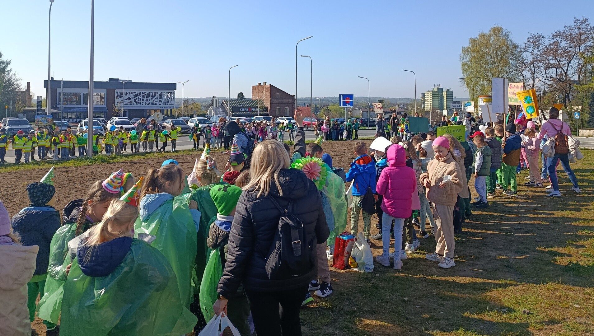 Ostrowiecka Ekobrygada wysiała miejską łąkę