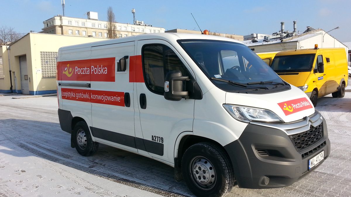 Poczta Polska zatrudnia na co dzień ok. 80 tys. pracowników