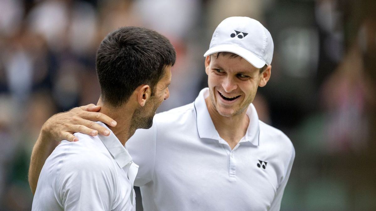 Getty Images / Tim Clayton/Corbis / Na zdjęciu: Novak Djoković i Hubert Hurkacz