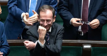 Kamiński i Wąsik jeszcze odwlekają więzienie. Gdyby źle poszło, pomoże prezydent