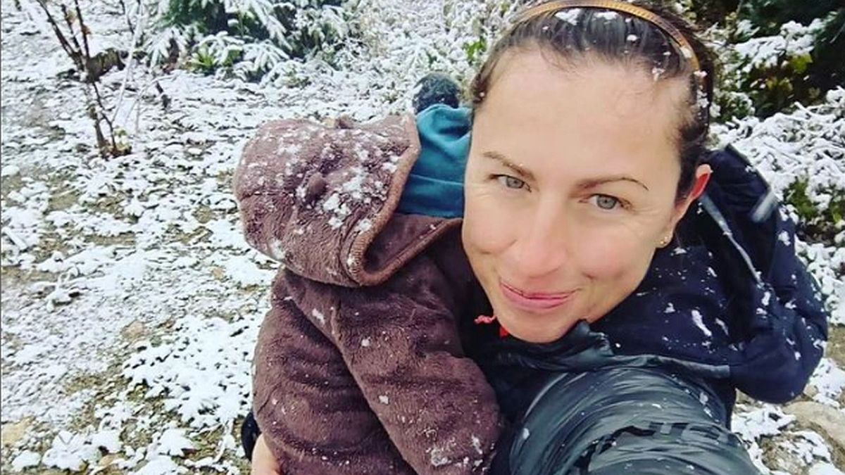 Instagram / www.instagram.com/justyna.kowalczyk.tekieli / Na zdjęciu: Justyna Kowalczyk-Tekieli z synkiem