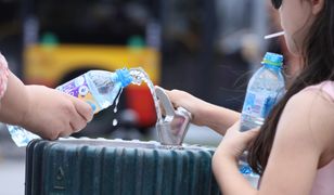 Wrocław. W 5 szkołach pojawiły się poidełka, władze w ten sposób promują picie wody z kranu