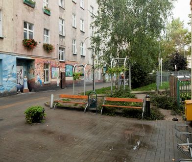 Tutaj znaleziono nieprzytomnego Roma