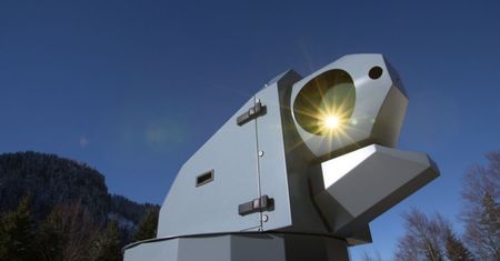 Niemiecka fregata Sachsen otworzyła ogień na Bałtyku. Użyła lasera