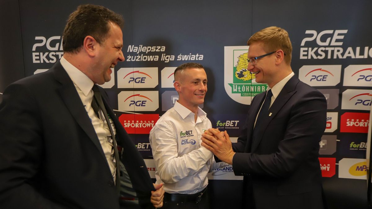 Zdjęcie okładkowe artykułu: WP SportoweFakty / Tomasz Kudala / Na zdjęciu: Leon Madsen i prezydent Częstochowy, Krzysztof Matyjaszczyk