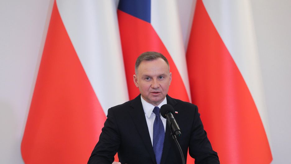 Andrzej Duda
Warszawa, 16.03.2023. Prezydent RP Andrzej Duda podczas wsp�lnej konferencji prasowej z prezydentem Czech, po spotkaniu w Pa�acu Prezydenckim w Warszawie, 16 bm. Nowy prezydent Czech Petr Pavel jest z oficjaln� wizyt� w Warszawie. (ps/awol) PAP/Pawe� Supernak
Pawe� Supernak
czech, dyplomacja, flaga, flagi, konferencja, nowy, oficjalna, Pa�ac Prezydencki, po spotkaniu, polityk polityka, polski, prasowa, prezydent, wizyta, zagraniczna