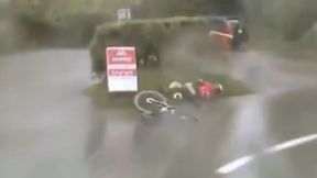 Fatalna kraksa na śliskiej drodze. Mogła skończyć się tragicznie