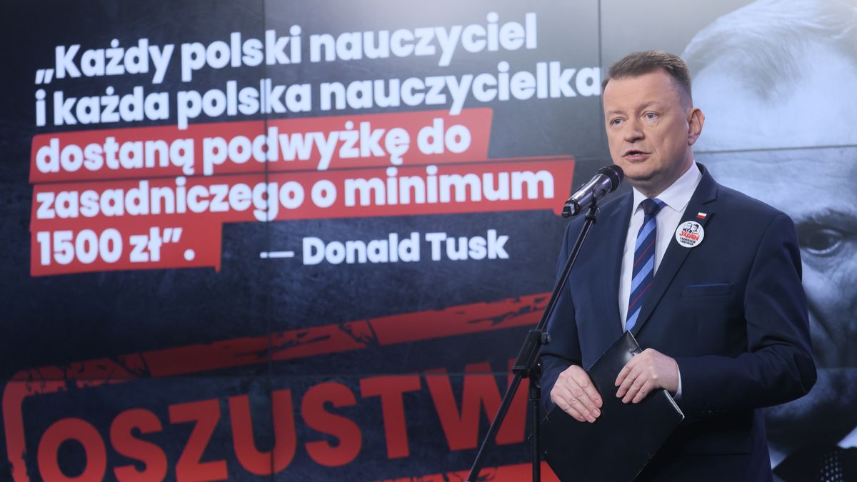 Warszawa, 22.01.2024. Przewodniczący KP PiS Mariusz Błaszczak podczas konferencji prasowej w siedzibie Prawa i Sprawiedliwości przy ul. Nowogrodzkiej w Warszawie, 22 bm. (jm) PAP/Leszek Szymański