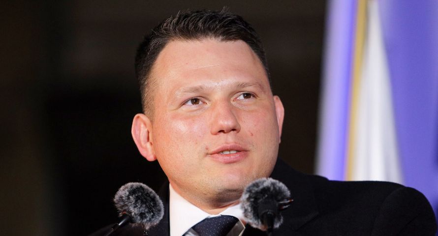 Trzaskowski ze sporą przewagą nad Nawrockim. Mentzen dalej traci poparcie