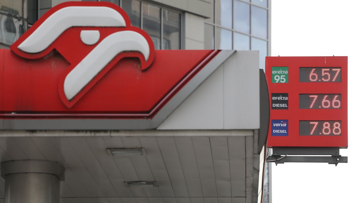 Ministerstwo Klimatu i Środowiska powiedziało, że nie prowadzi prac nad opodatkowaniem nadmiarowego zysku wśród branż naftowej i węglowej