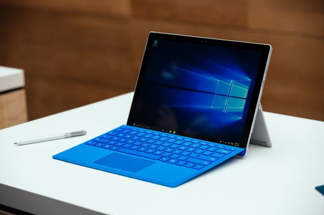 Surface all-in-one od Microsoftu jeszcze w tym roku?