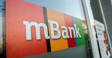 mBank ostrzega przed atakiem na aplikacje mobilne. Klienci innych banków też zagrożeni