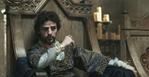 Oscar Isaac zamieszany w morderstwa i korupcję