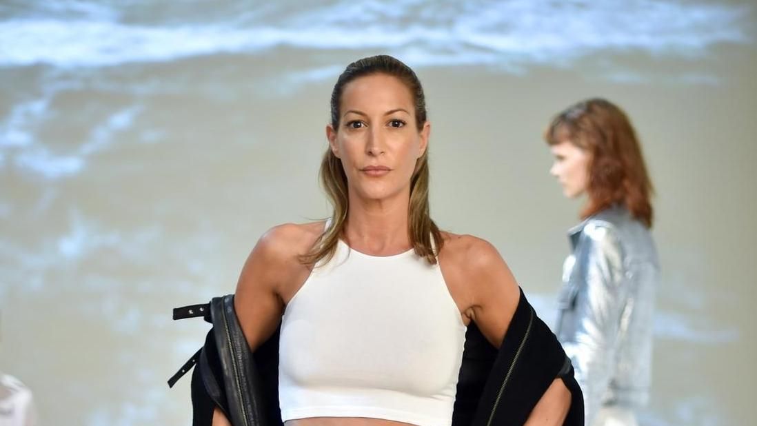 Tamara Czartoryska jest byłą modelką. Jest też córką Adama Karola Czartoryskiego, fundatora kolekcji rodu