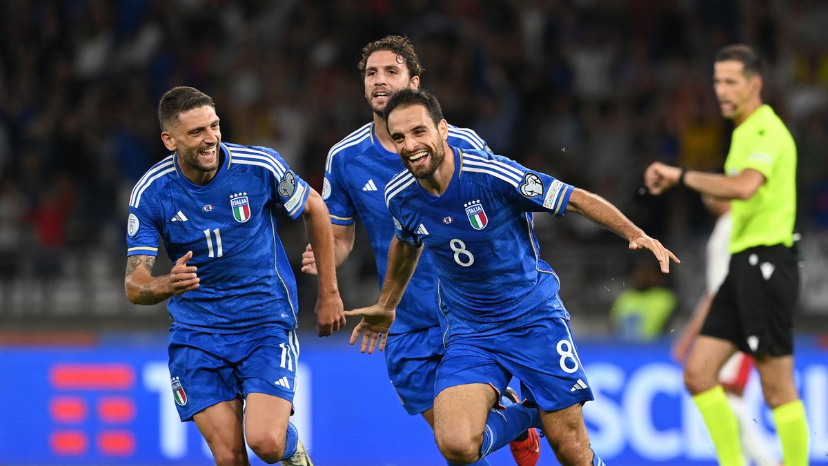 Zdjęcie okładkowe artykułu: Getty Images / Claudio Villa / Na zdjęciu: radość reprezentantów Włoch