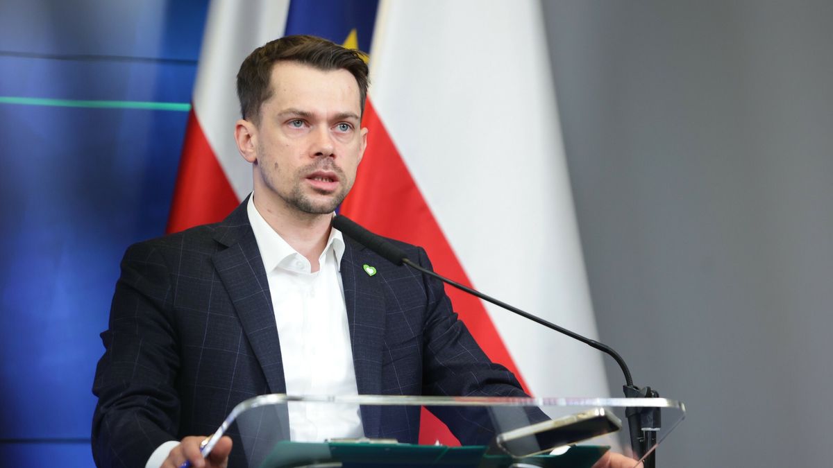 100 dni rz?du w MRiRW
27.03.2024 Warszawa Podsumowanie 100 dni nowej wladzy w Ministerstwie Rolnictwa, fot. Tomasz Jastrzebowski/REPORTER
N/z: Michal Kolodziejczak
Tomasz Jastrzebowski/REPORTER