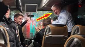 Sceny w autokarze kadry U-21. Brzęczek aż musiał wstać