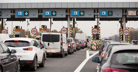 Skarbówka będzie nadzorować opłaty na autostradach