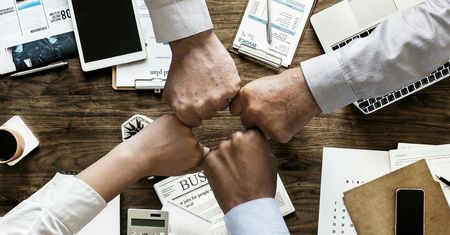 Jak Polacy oceniają dobrostan w pracy? Wyniki badań mówią wprost