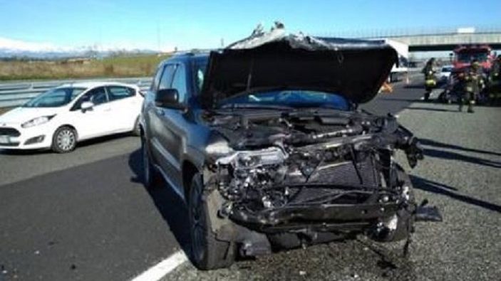 Zdjęcie okładkowe artykułu: Twitter / Tancredi Palmeri / Na zdjęciu: samochód Douglasa Costy po wypadku