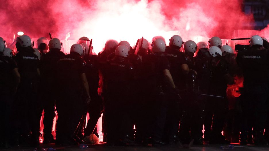 Barykady w Belgradzie usunięte. Opozycja zapowiada bojkot parlamentu
